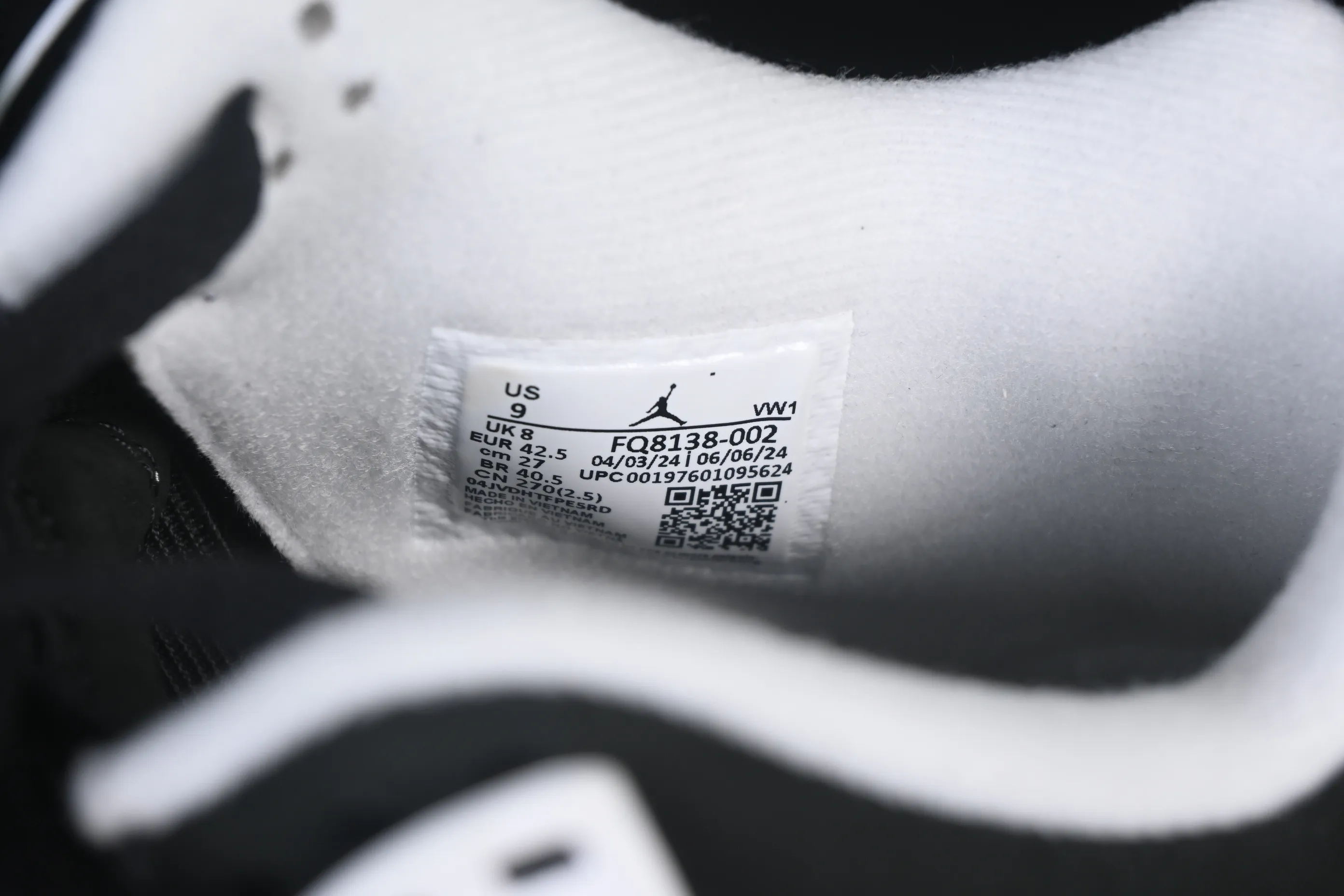 All categories Air Jordan Jordan series basketball shoes Air Jordan 4 OG version Air Jordan 4 "Fear" AJ4 Joe 4 fear suit replica basketball shoes FQ8138-002